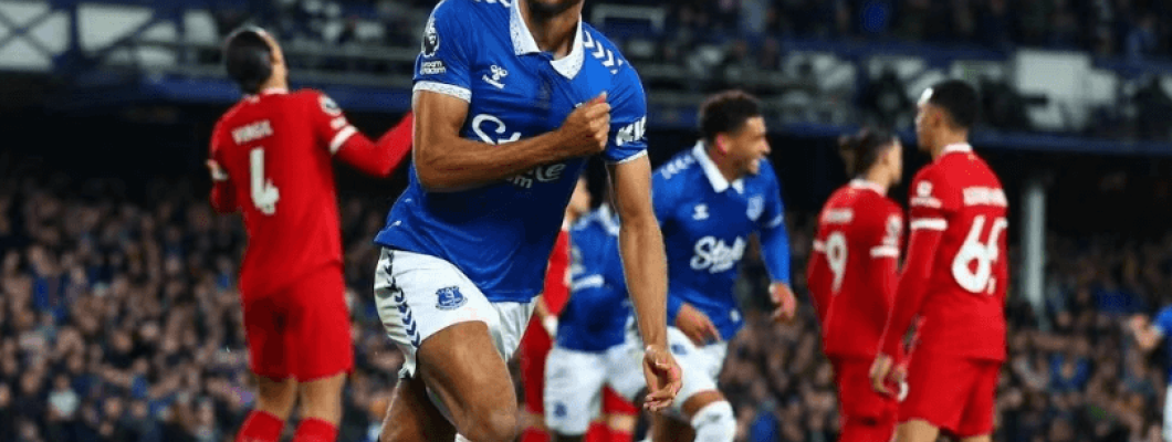 Liverpool tapte 0-2 for Everton, Everton avsluttet ydmykende rekord